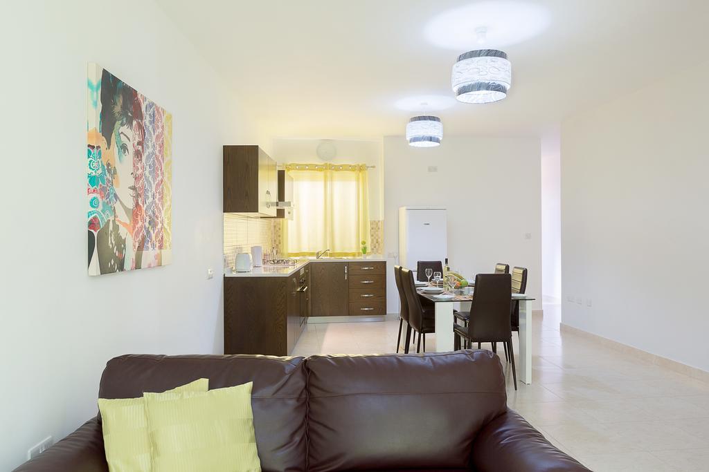 North Side Apartment 1 L-Imgarr 외부 사진